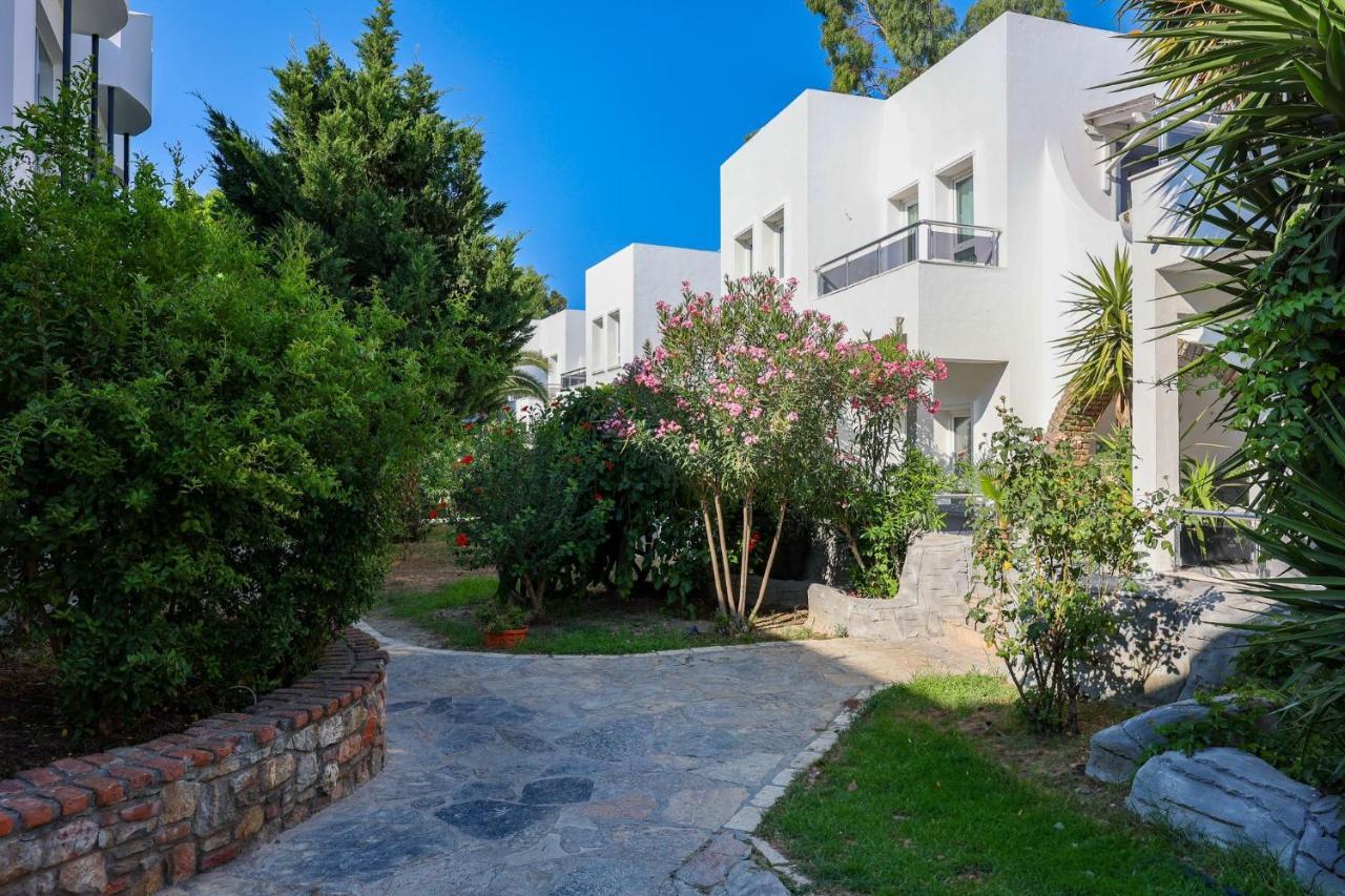 Sapphire Club Hotel Bodrum Exterior photo